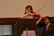 バイオリン奏者の松尾さん1