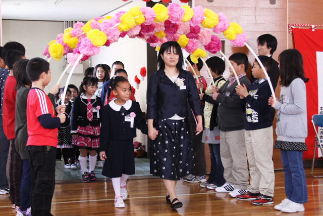 平成24年度市立合川小学校入学式 北秋田市ホームページ 住民が主役のもりのまち