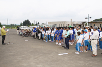 小学生や中学生、多くの地域住民らが参加した第５回ケアタウン植樹祭（ケアタウンたかのす）3