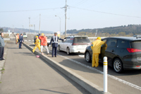 安全運転を呼びかける推進隊１