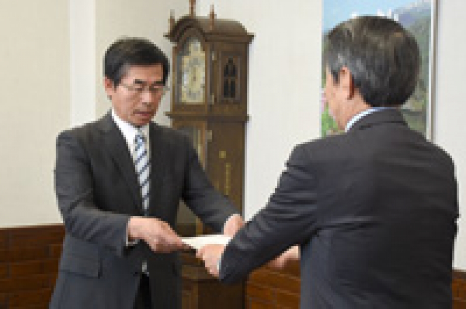 67c4fa6d6a94c8dd4f4d3297fe4454