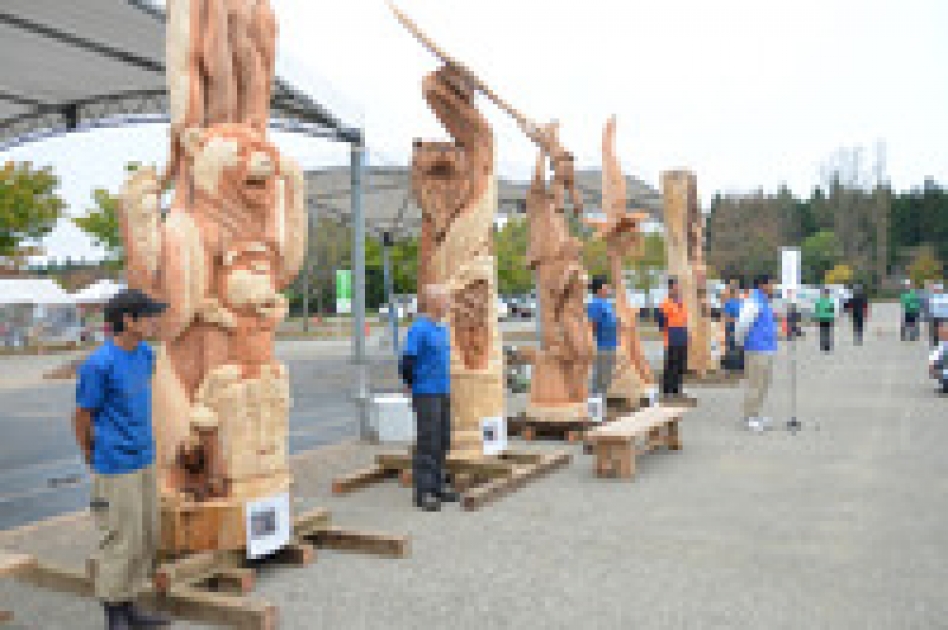 チェンソーアートフェスティバルが閉幕 | 北秋田市ホームページ 住民が