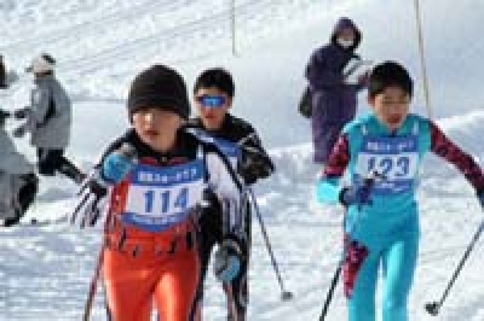 第9回あきた北空港学童クロスカントリースキー選手権大会 | 北秋田市