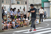 ハックルベリーさんがジャグリングを披露2