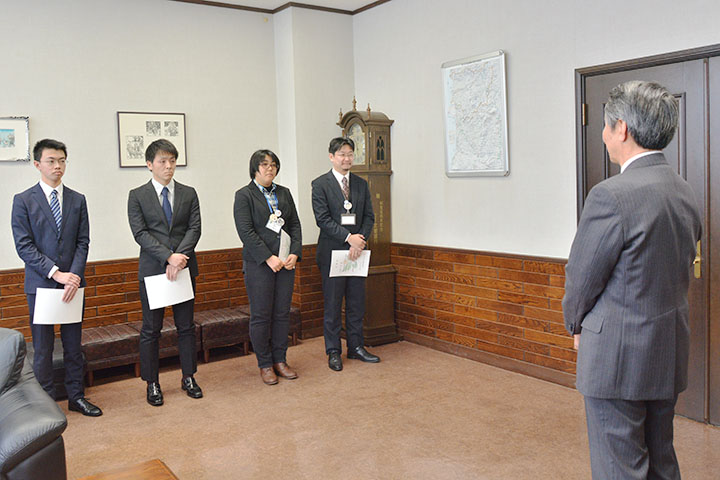 北秋田市地域おこし協力隊委嘱状交付式