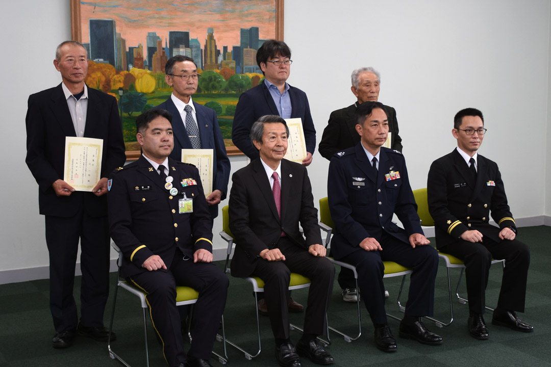  自衛官募集相談員の4人