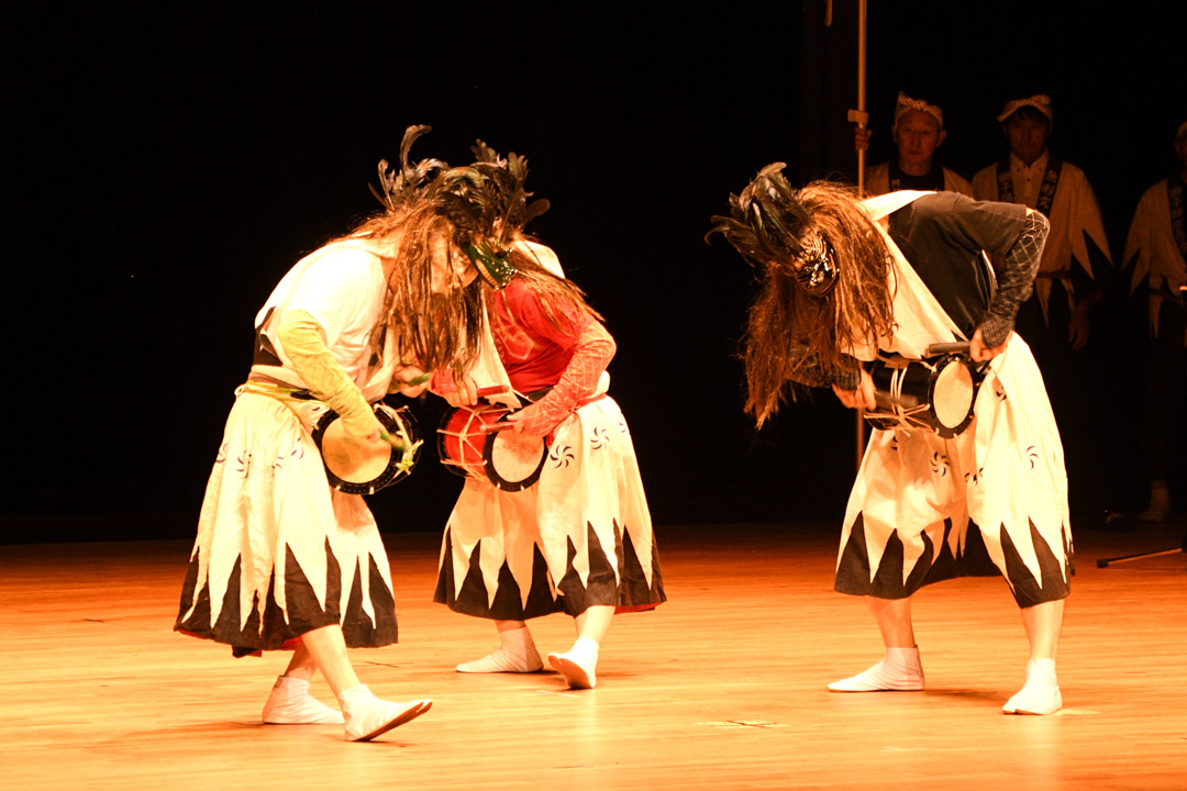 阿仁前田獅子踊り