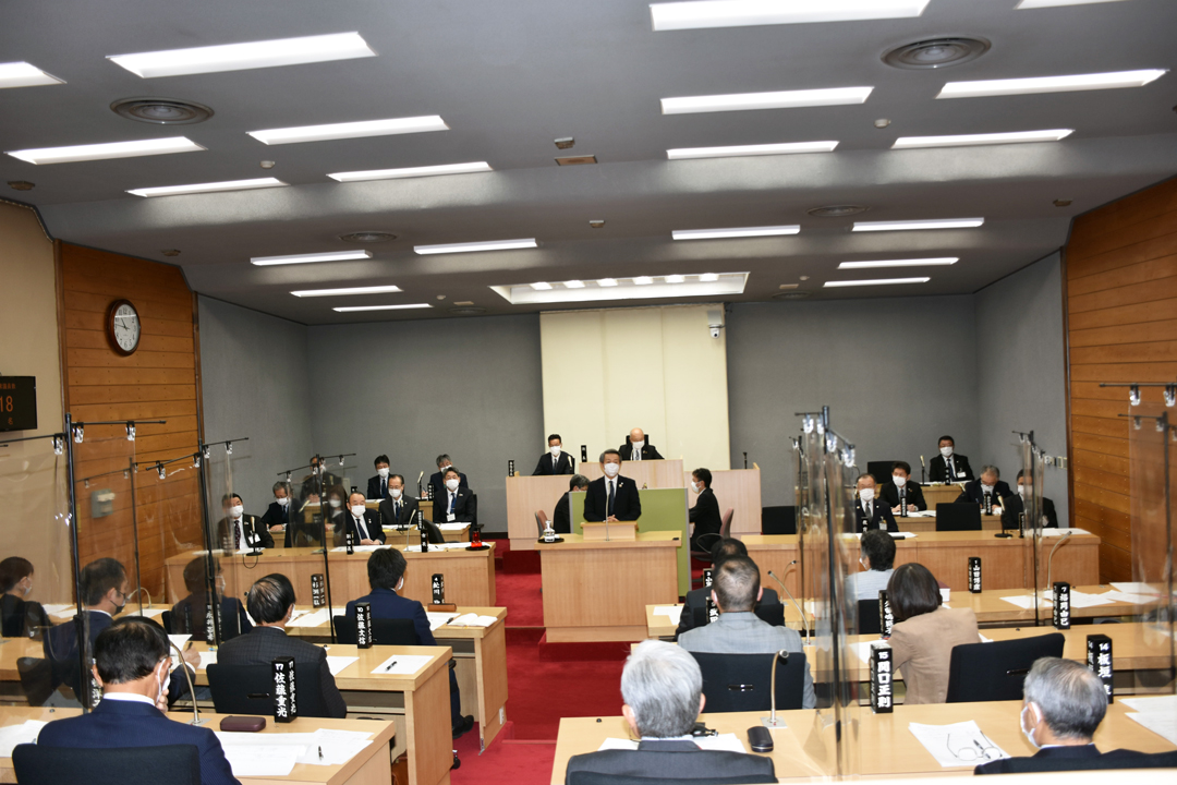北秋田市議会第4回臨時会