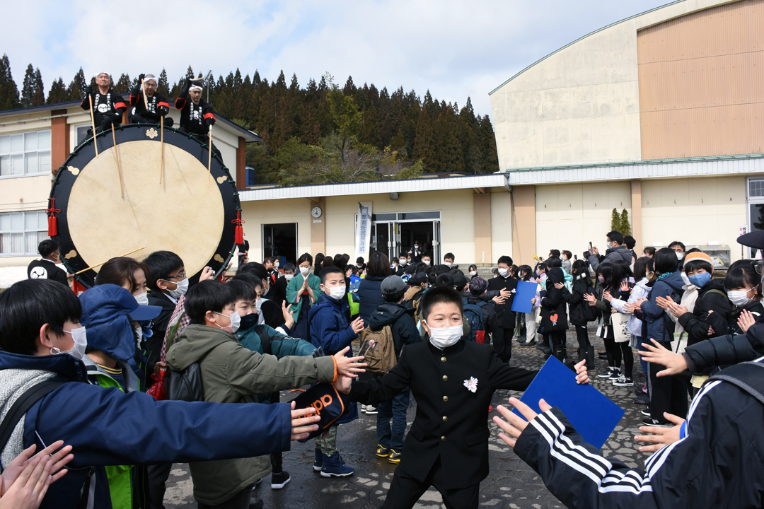 綴子小学校卒業式