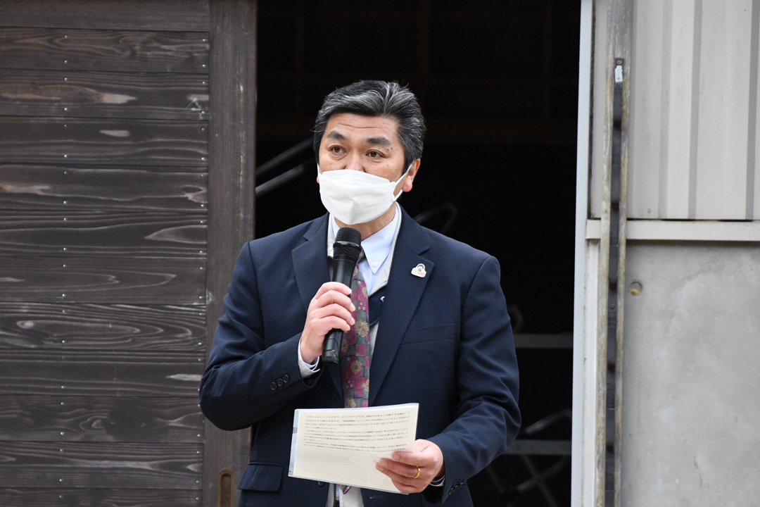 祝辞を述べる小笠原秋田たかのす農業協同組合代表理事組合長