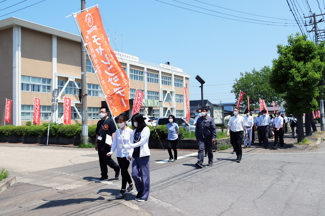 市役所職員のウォーキング（昼休み）