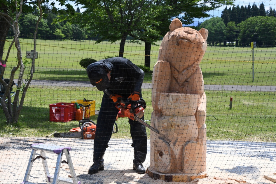 第15回東北チェンソーアート競技大会 | 北秋田市ホームページ 住民が
