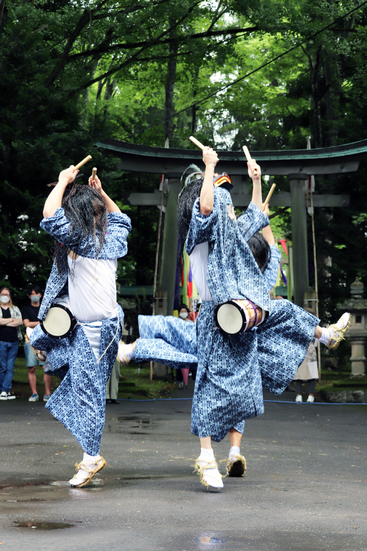 獅子踊り