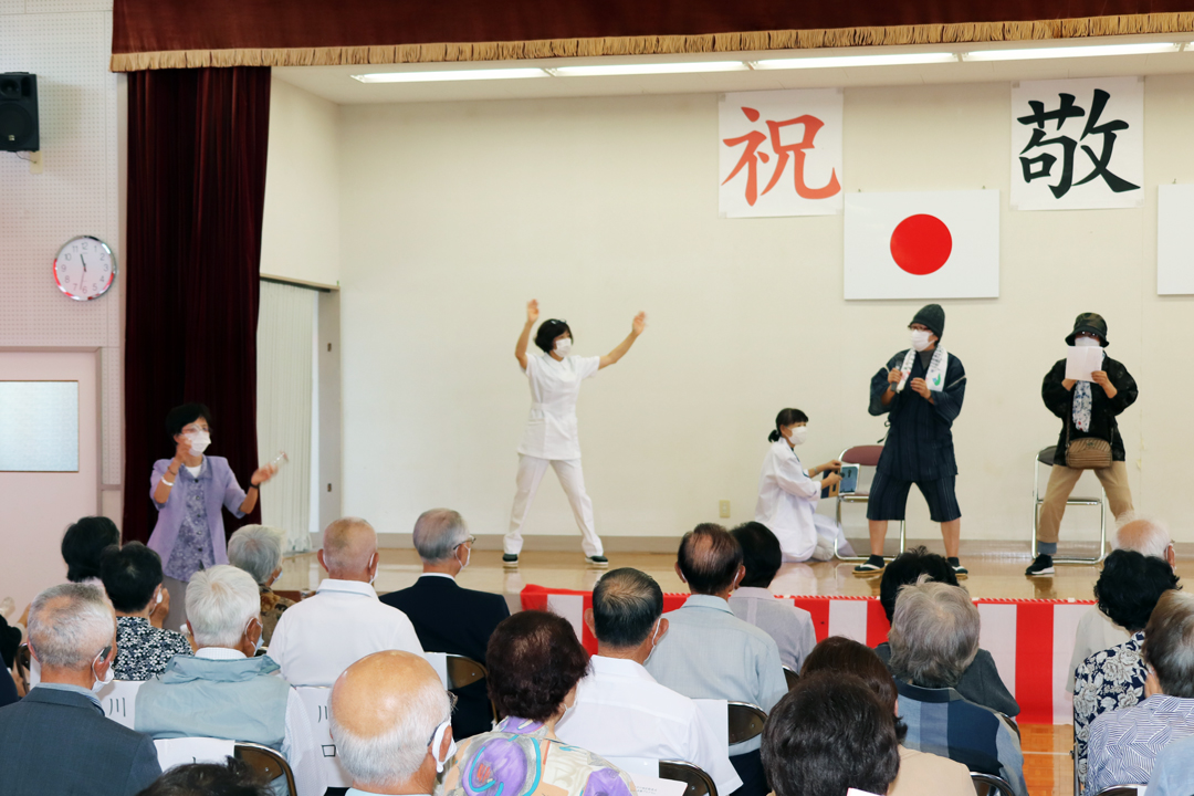 寸劇「病院小噺」（中嶋美枝子さん他4人）