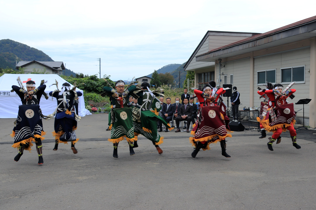 比立内駅