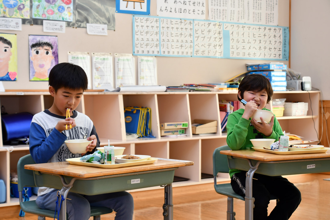 前田給食