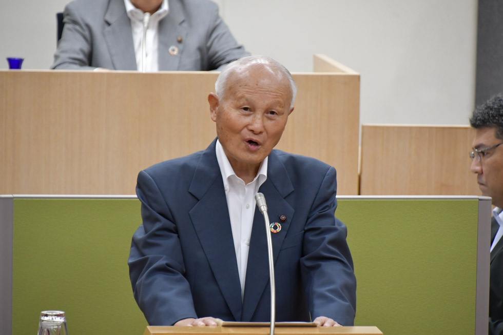 福岡議員