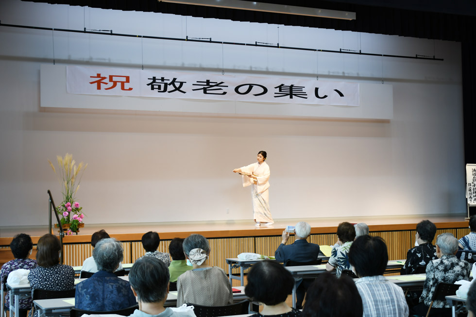 佐藤さんによる花柳流舞踊