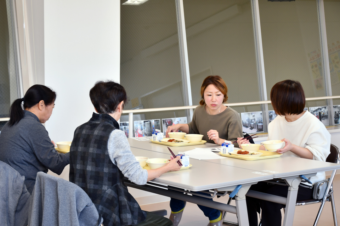 試食会