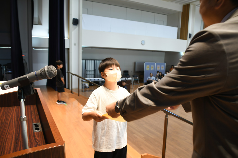 学校教育課長賞を受賞した松橋久音さん