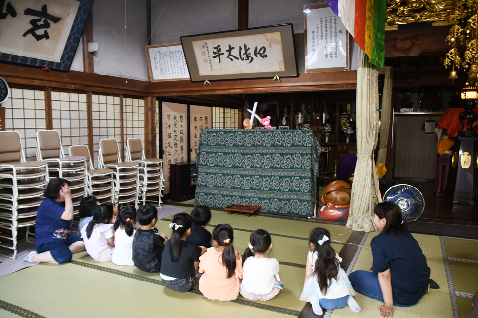 人形劇の様子