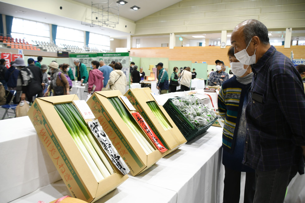 農産物展示コーナー