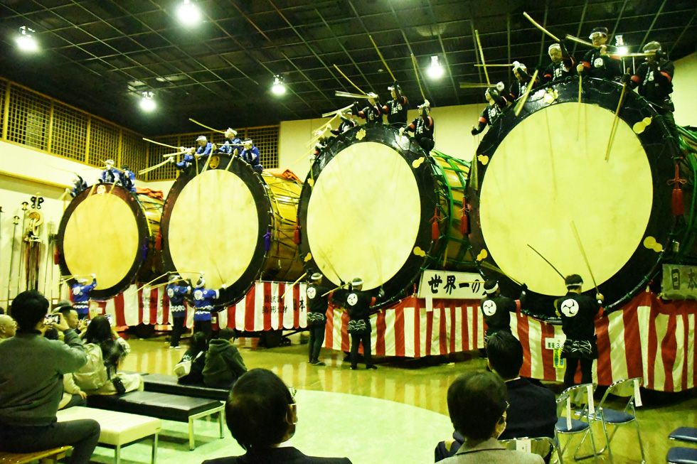 両保存会による合同演奏