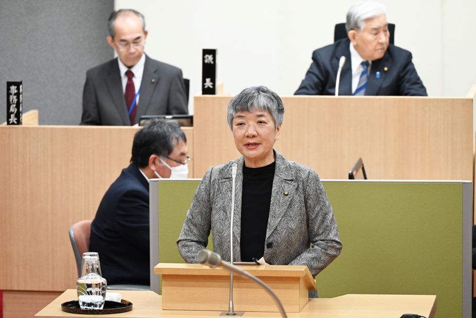 三浦倫美議員(日本共産党議員団)