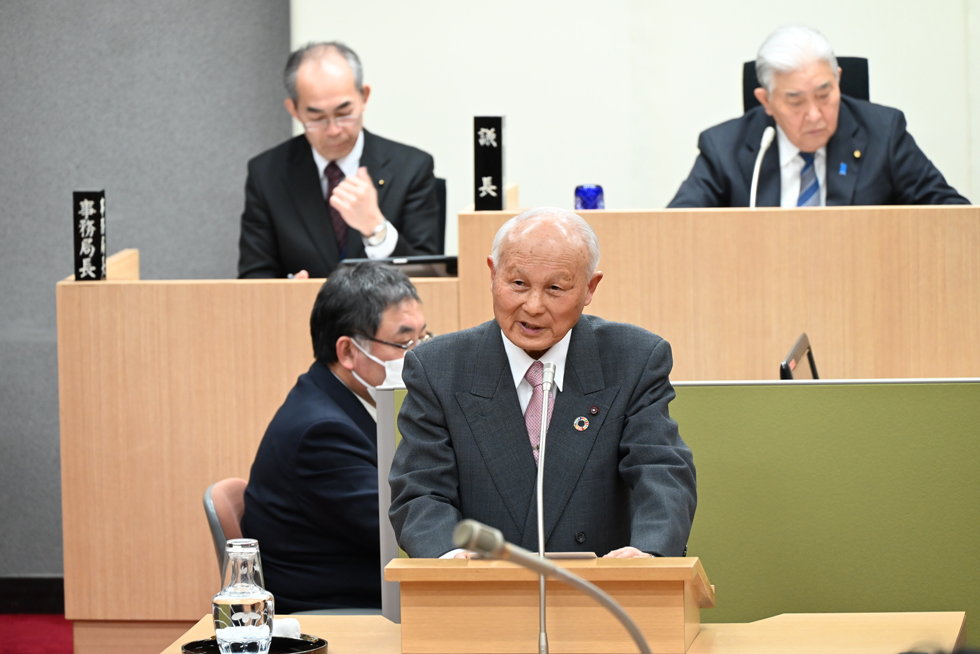 福岡由巳議員(無会派)