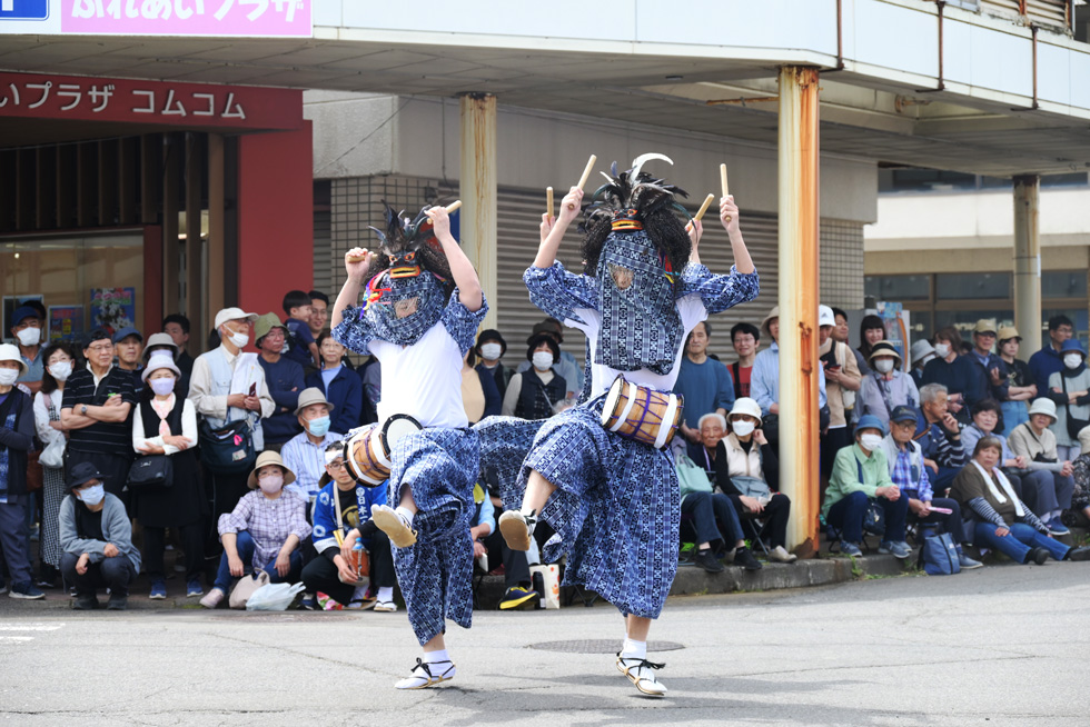 獅子踊り