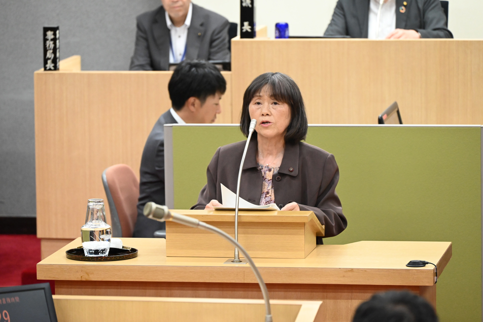 久留嶋範子議員（日本共産党議員団）