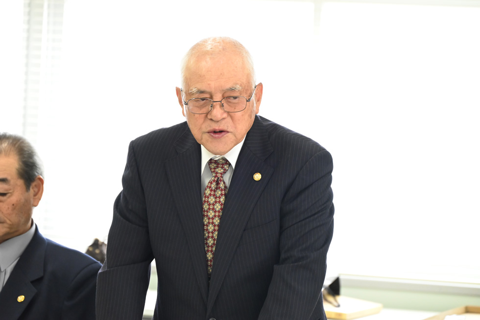 受賞者代表あいさつをする生田嶋さん