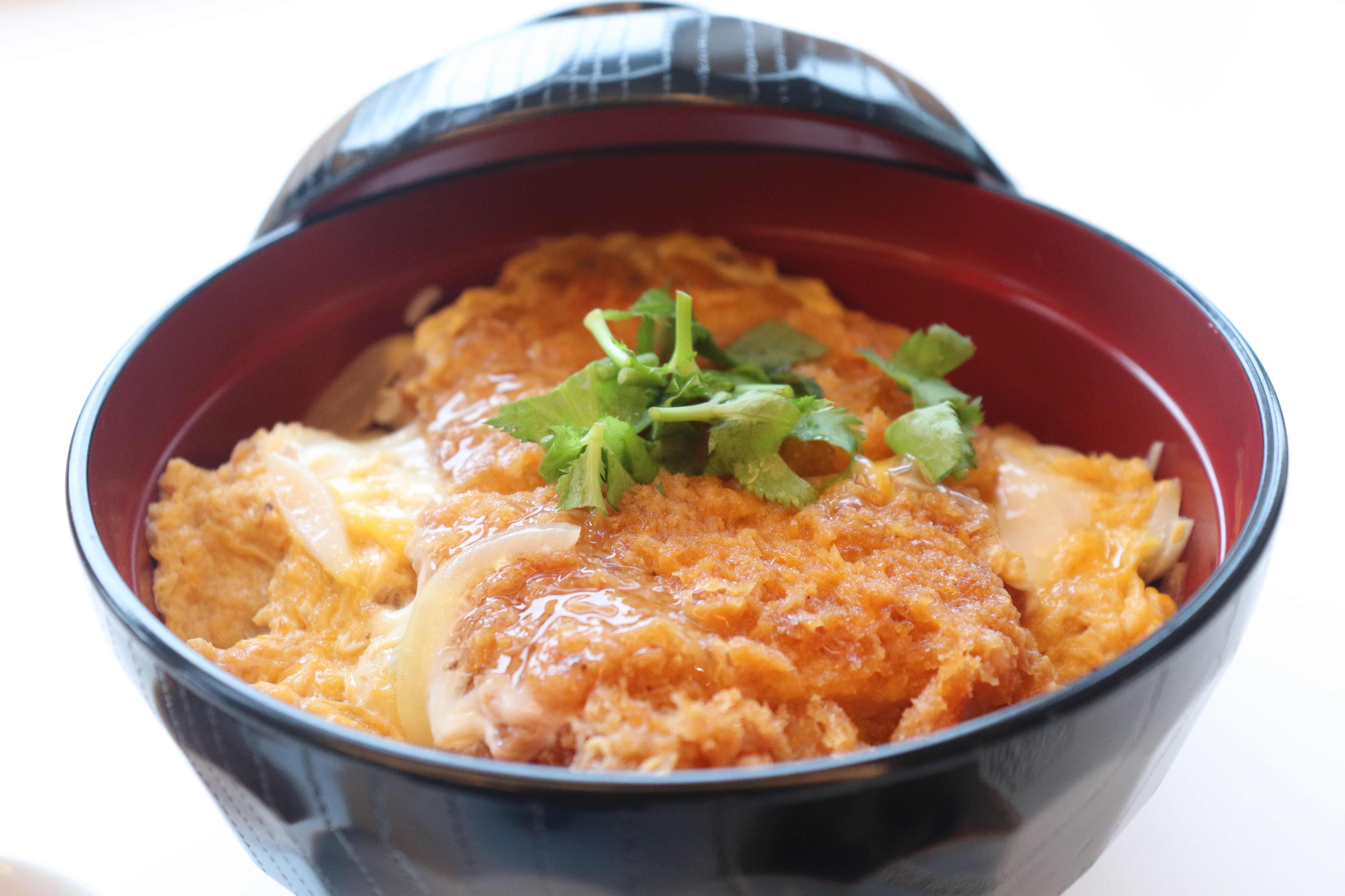 阿仁みそ風味のコク旨かつ丼