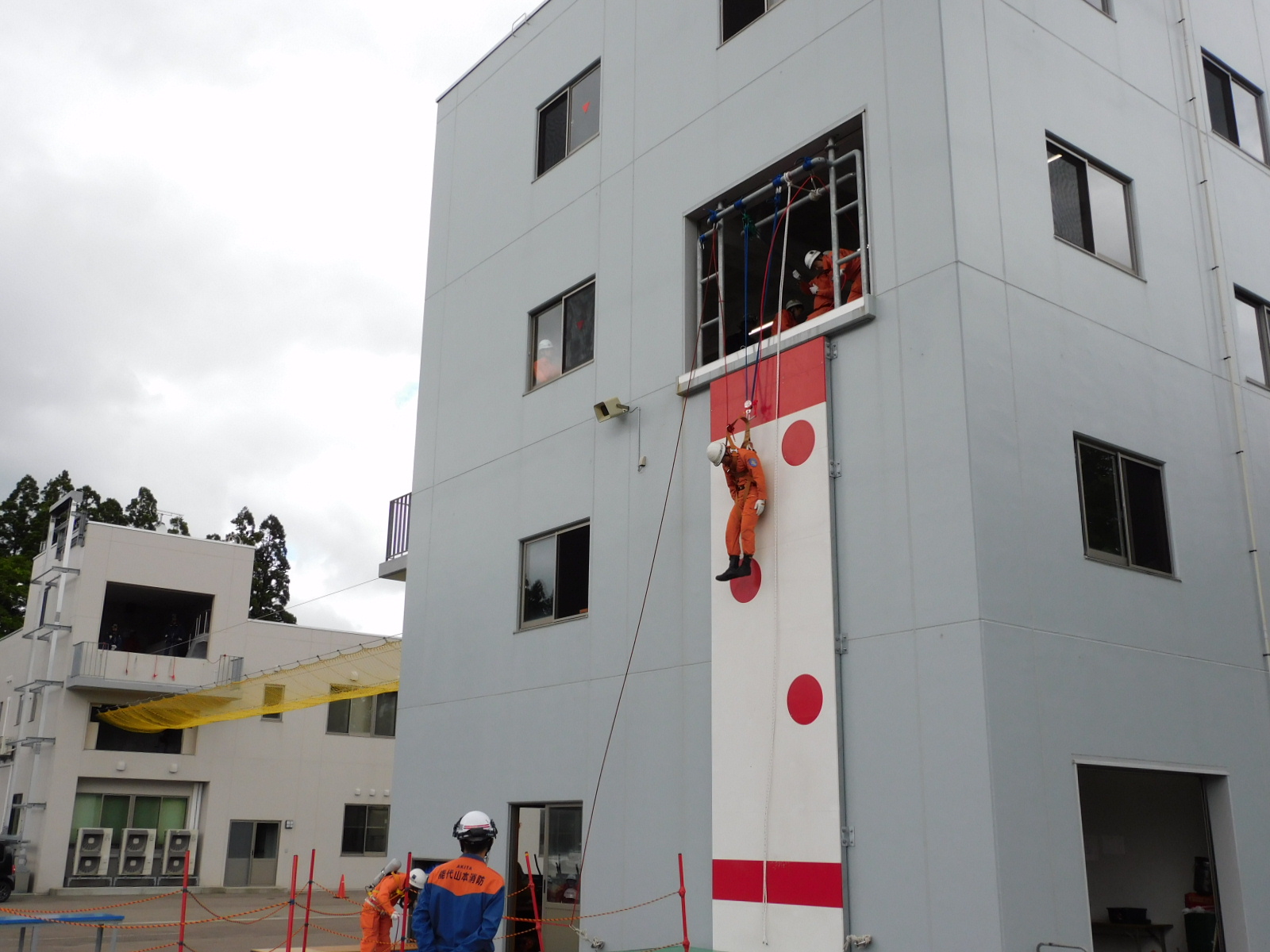  [508KB]